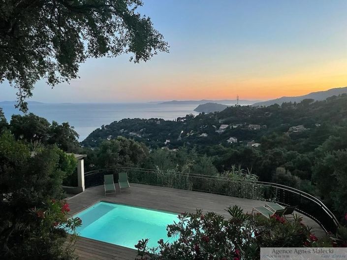 Image No.12-5 Bed House for sale