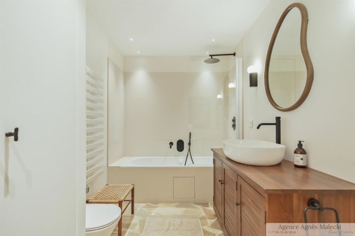 Image No.16-5 Bed House for sale