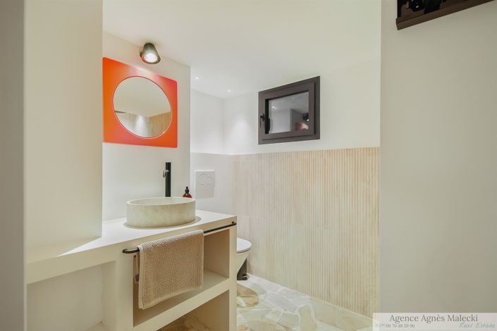 Image No.18-5 Bed House for sale