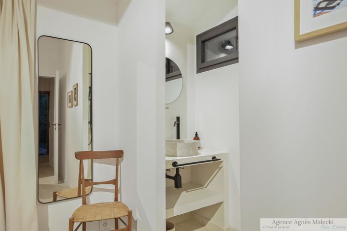 Image No.23-5 Bed House for sale