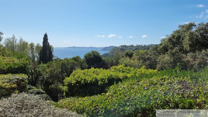 Image No.4-5 Bed House for sale