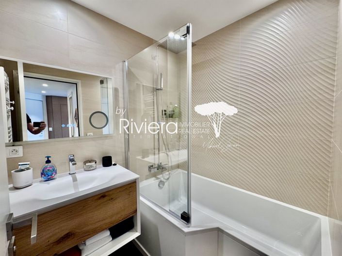 Image No.22-3 Bed Apartment for sale