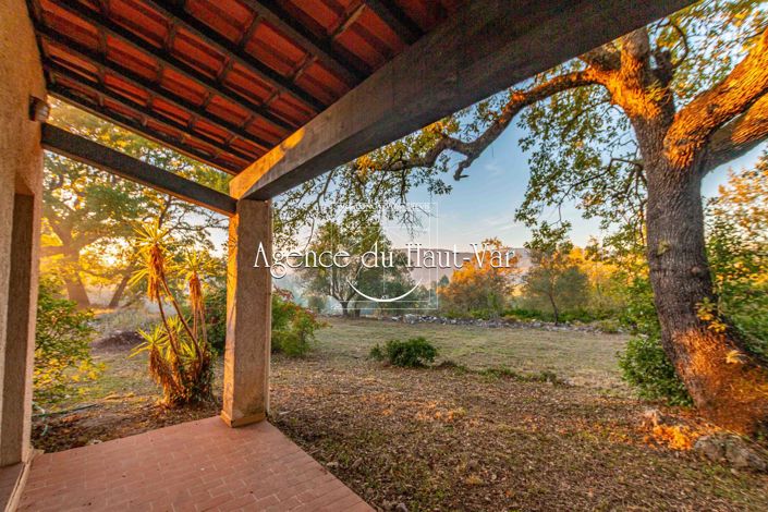 Image No.16-6 Bed House for sale