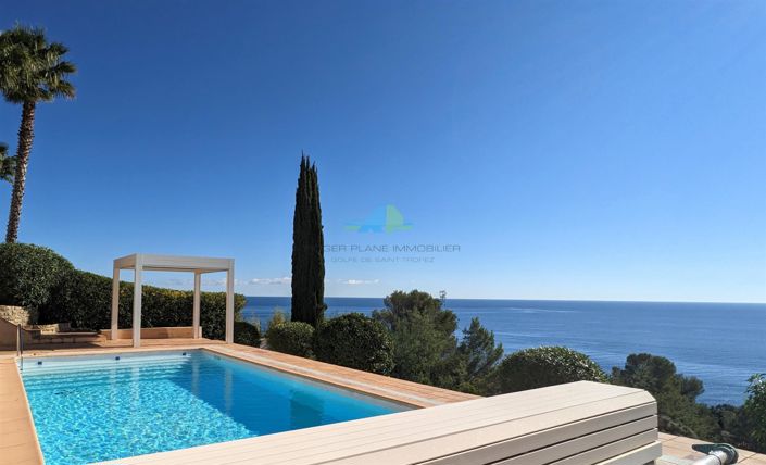 Image No.7-4 Bed House for sale