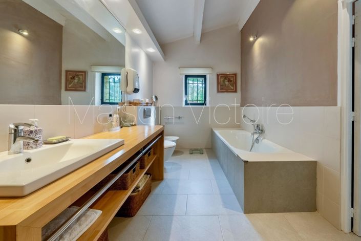 Image No.19-Maison de 4 chambres à vendre à Gordes