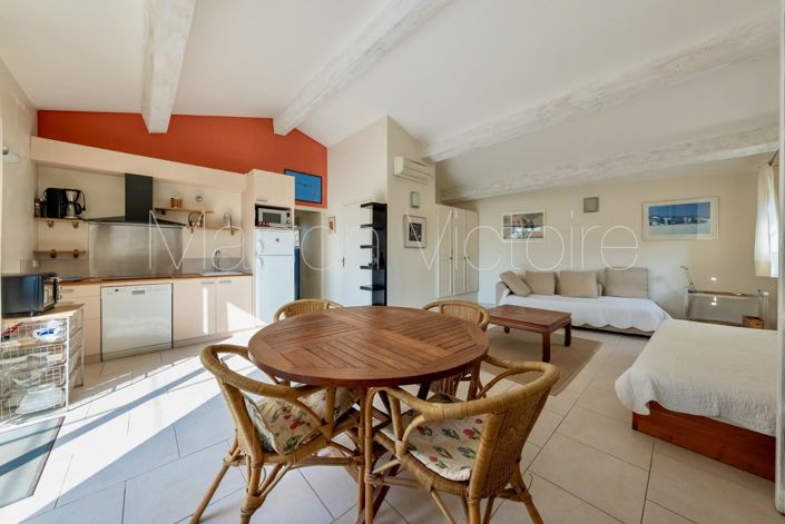 Image No.22-Maison de 4 chambres à vendre à Gordes