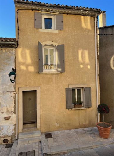 Image No.2-4 Bed House for sale