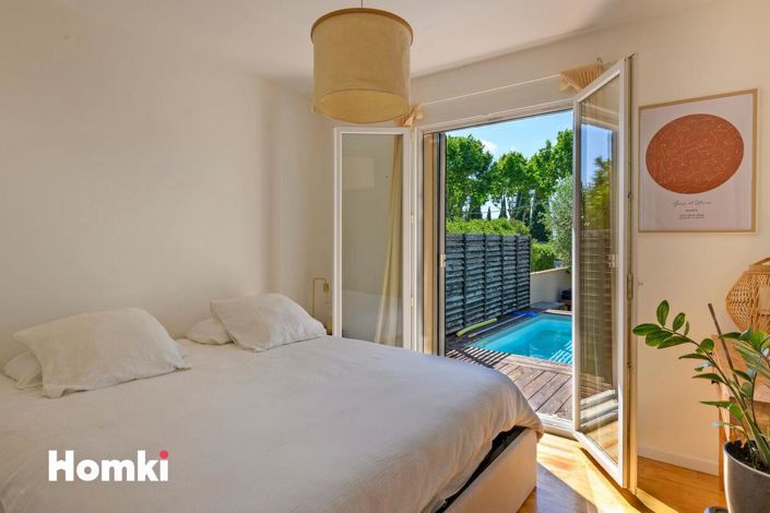 Image No.12-3 Bed House for sale