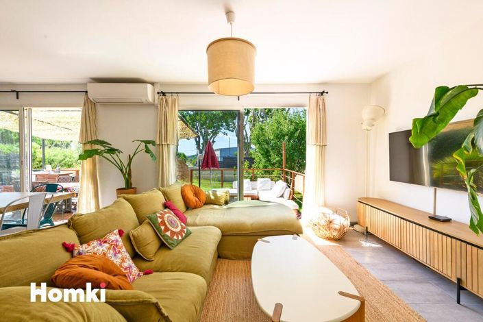 Image No.3-3 Bed House for sale