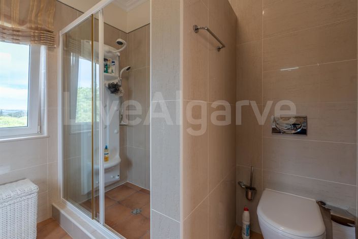 Image No.27-3 Bed House for sale