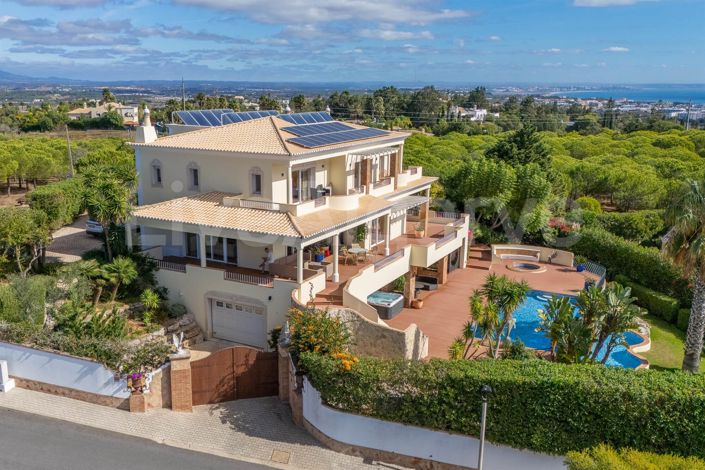 Image No.3-3 Bed House for sale