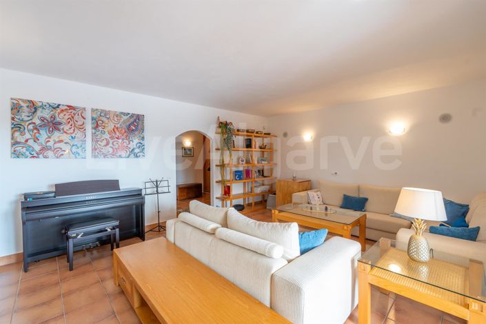 Image No.55-3 Bed House for sale