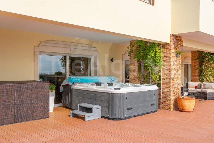 Image No.67-3 Bed House for sale