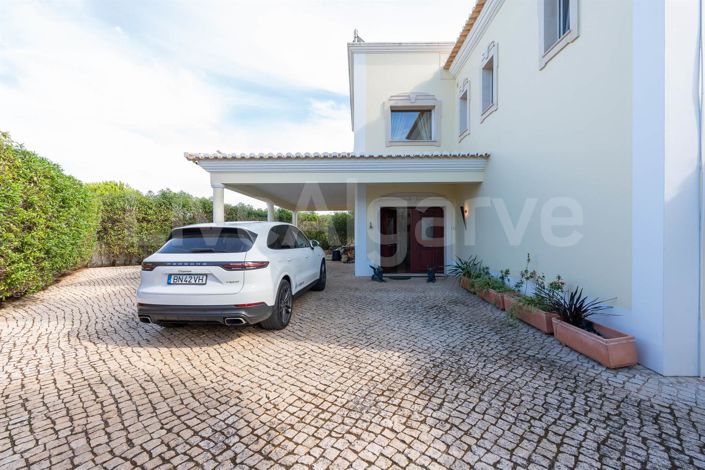 Image No.71-3 Bed House for sale