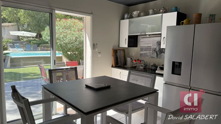 Image No.7-4 Bed Property for sale