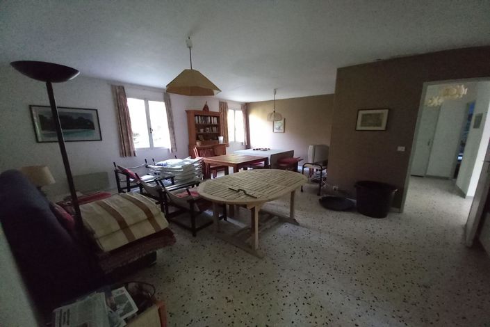 Image No.12-Maison de 2 chambres à vendre à Uzès