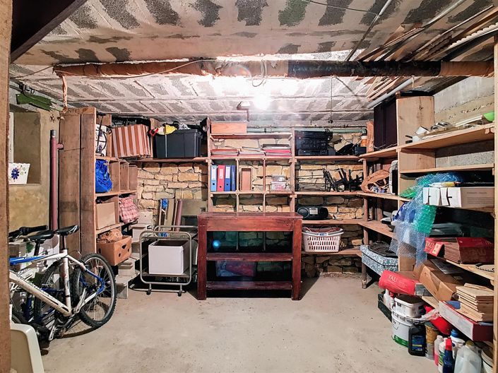 Image No.13-2 Bed House for sale