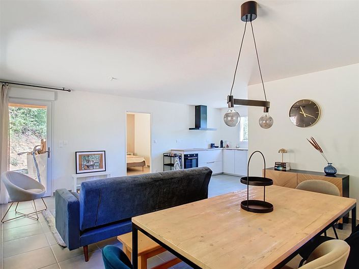 Image No.4-3 Bed House for sale