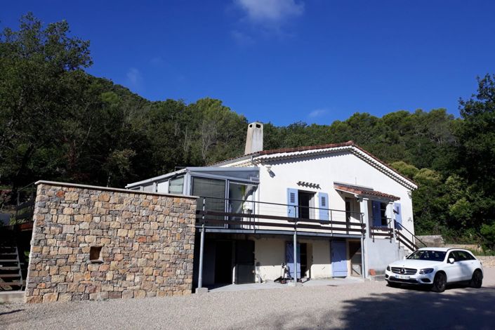 Image No.1-2 Bed House for sale