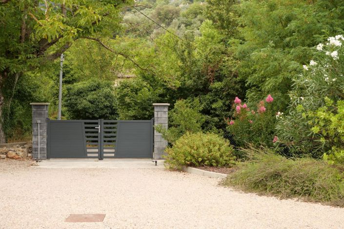 Image No.15-2 Bed House for sale