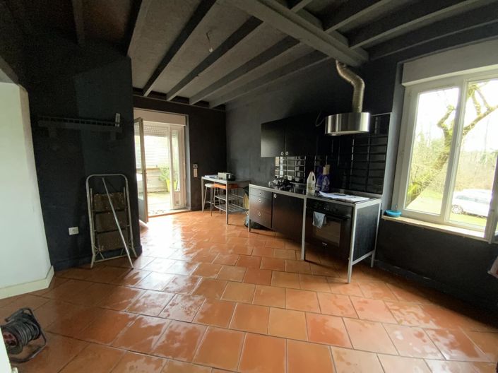 Image No.8-1 Bed House for sale