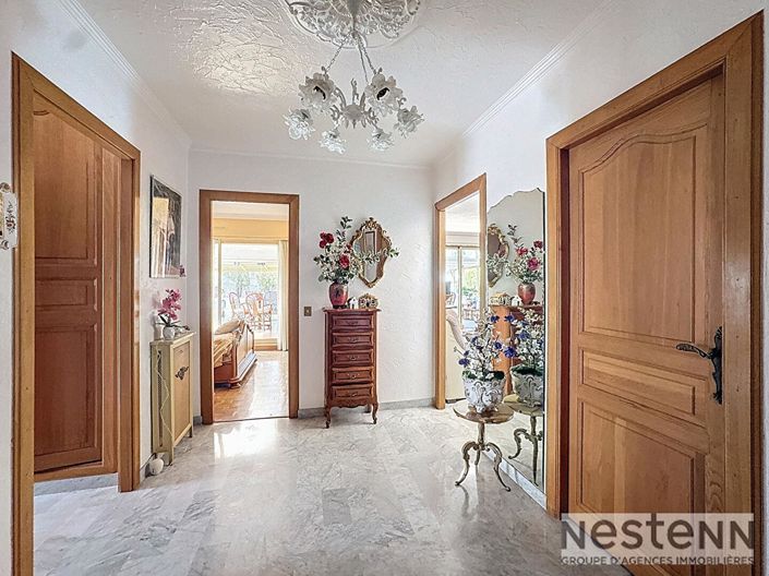 Image No.9-3 Bed Apartment for sale