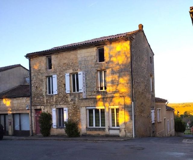 Image No.1-5 Bed House for sale