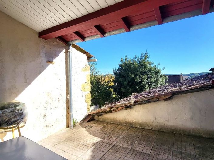 Image No.2-5 Bed House for sale