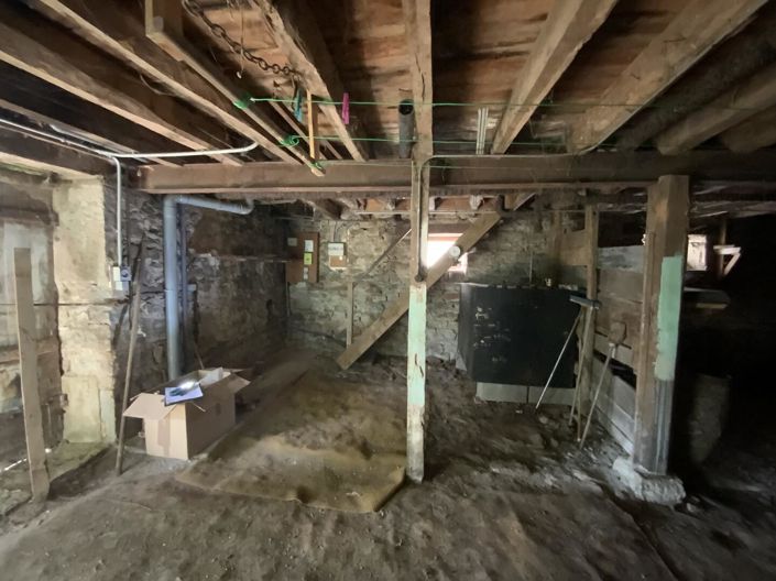 Image No.19-5 Bed House for sale