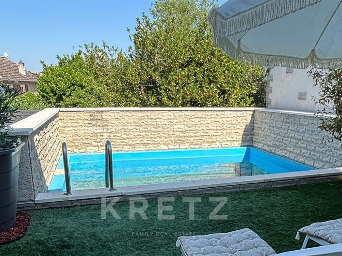 Image No.12-4 Bed House for sale