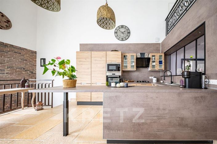 Image No.4-4 Bed House for sale