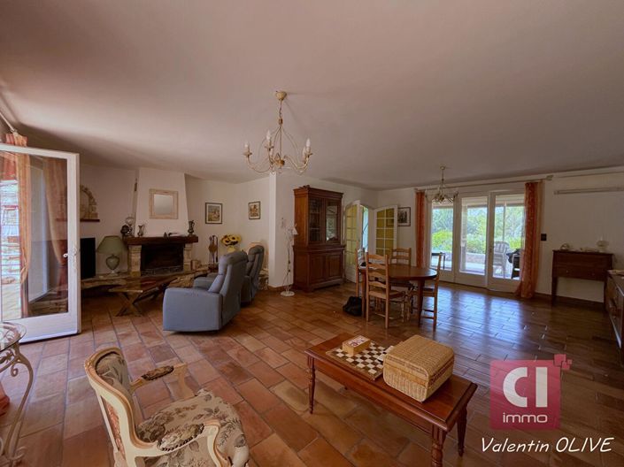 Image No.4-3 Bed House for sale