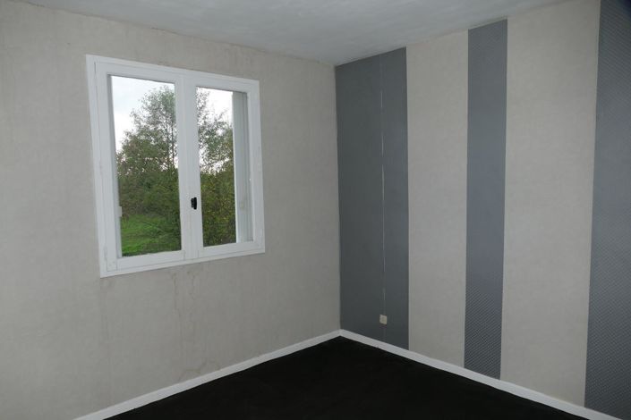 Image No.12-2 Bed House for sale