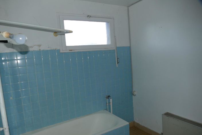 Image No.14-2 Bed House for sale