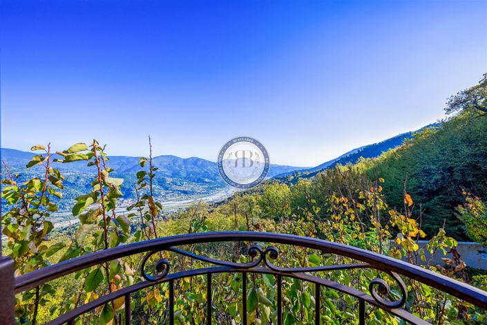 Image No.27-8 Bed House for sale