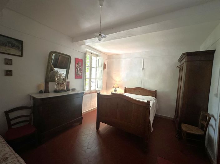 Image No.13-3 Bed House for sale