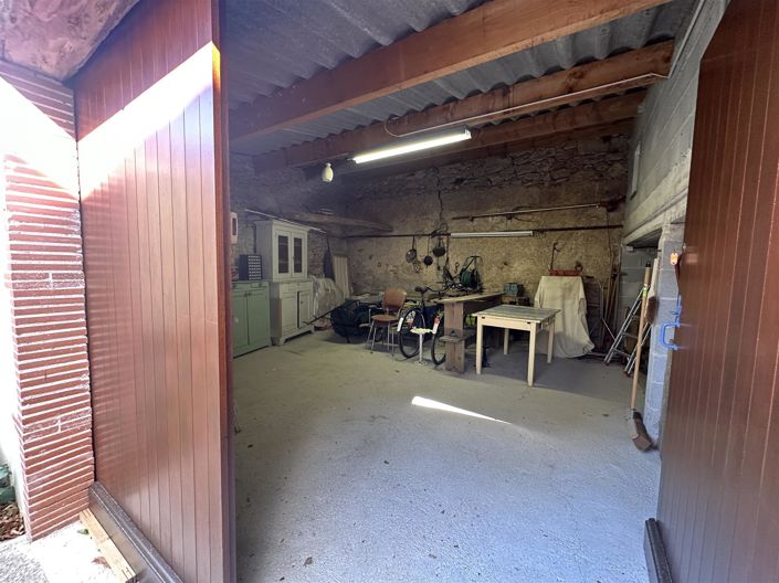 Image No.17-3 Bed House for sale