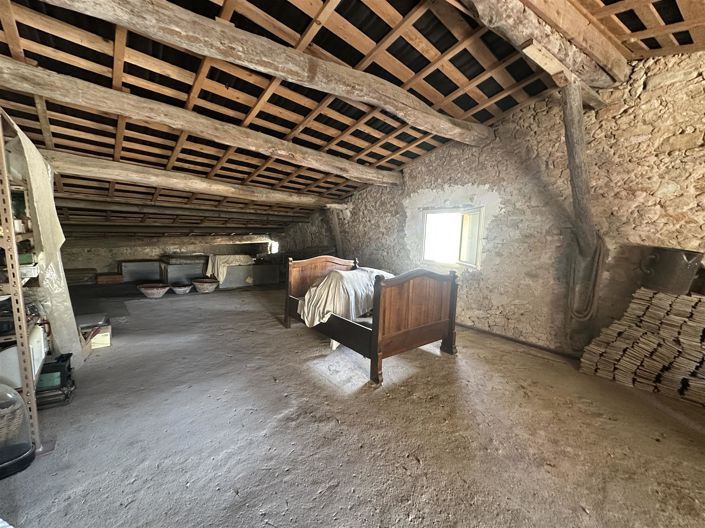 Image No.18-3 Bed House for sale