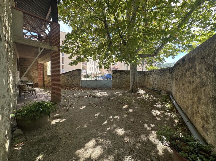 Image No.2-3 Bed House for sale