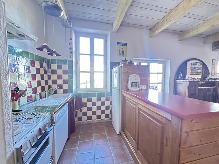 Image No.8-3 Bed House for sale