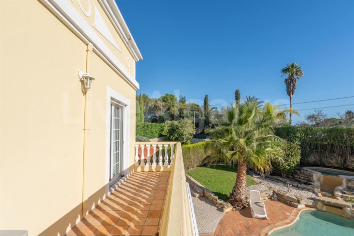 Image No.25-4 Bed House for sale