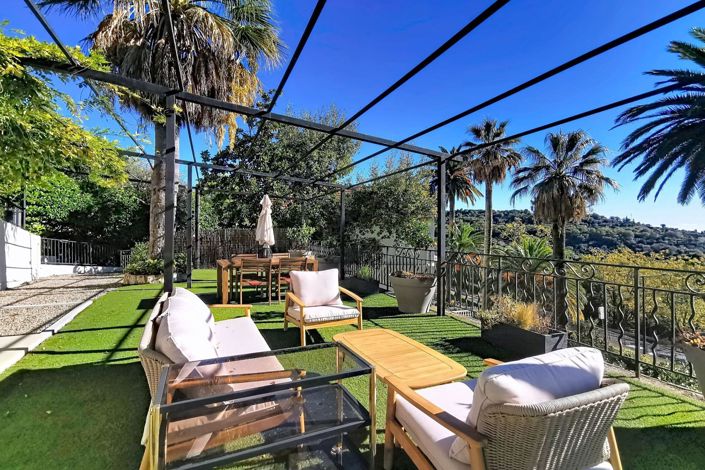 Image No.16-2 Bed Apartment for sale