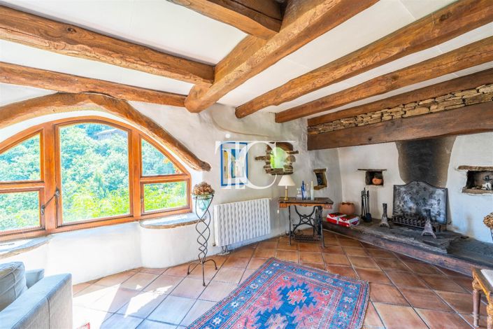 Image No.11-5 Bed House for sale