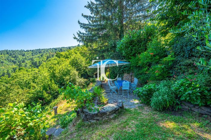 Image No.17-5 Bed House for sale