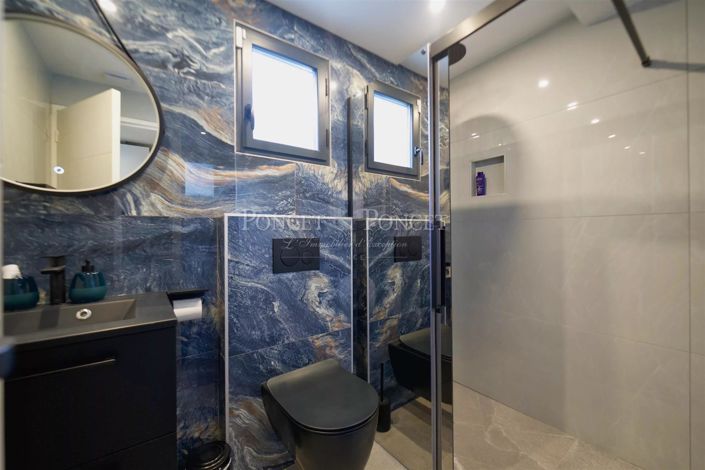 Image No.17-House for sale