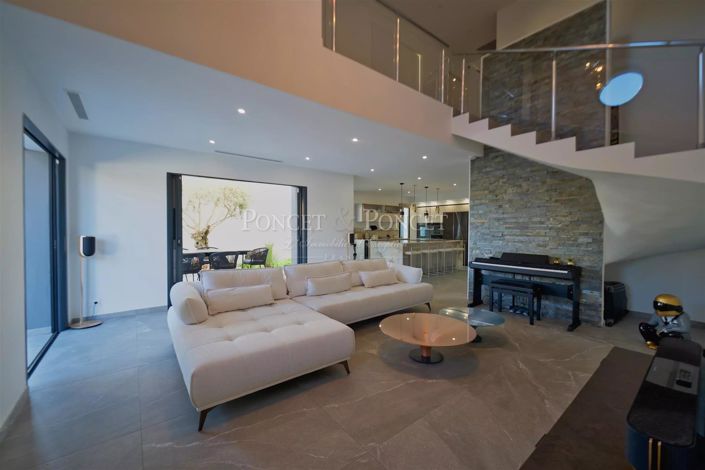 Image No.18-House for sale