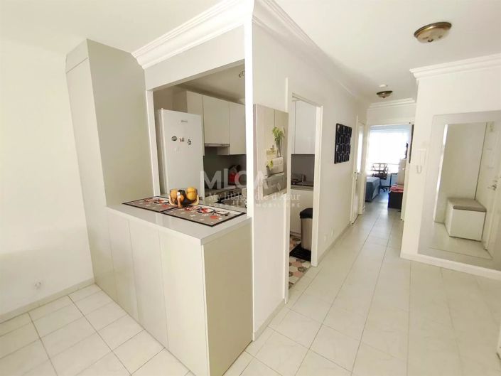 Image No.10-1 Bed Apartment for sale