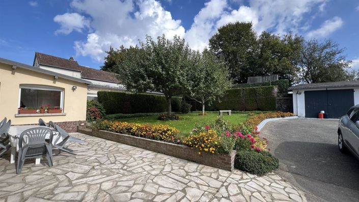 Image No.11-5 Bed House for sale