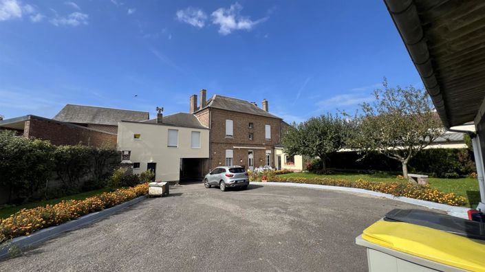 Image No.15-5 Bed House for sale