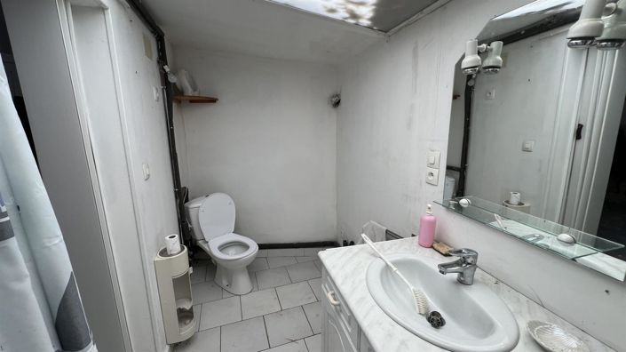 Image No.20-5 Bed House for sale